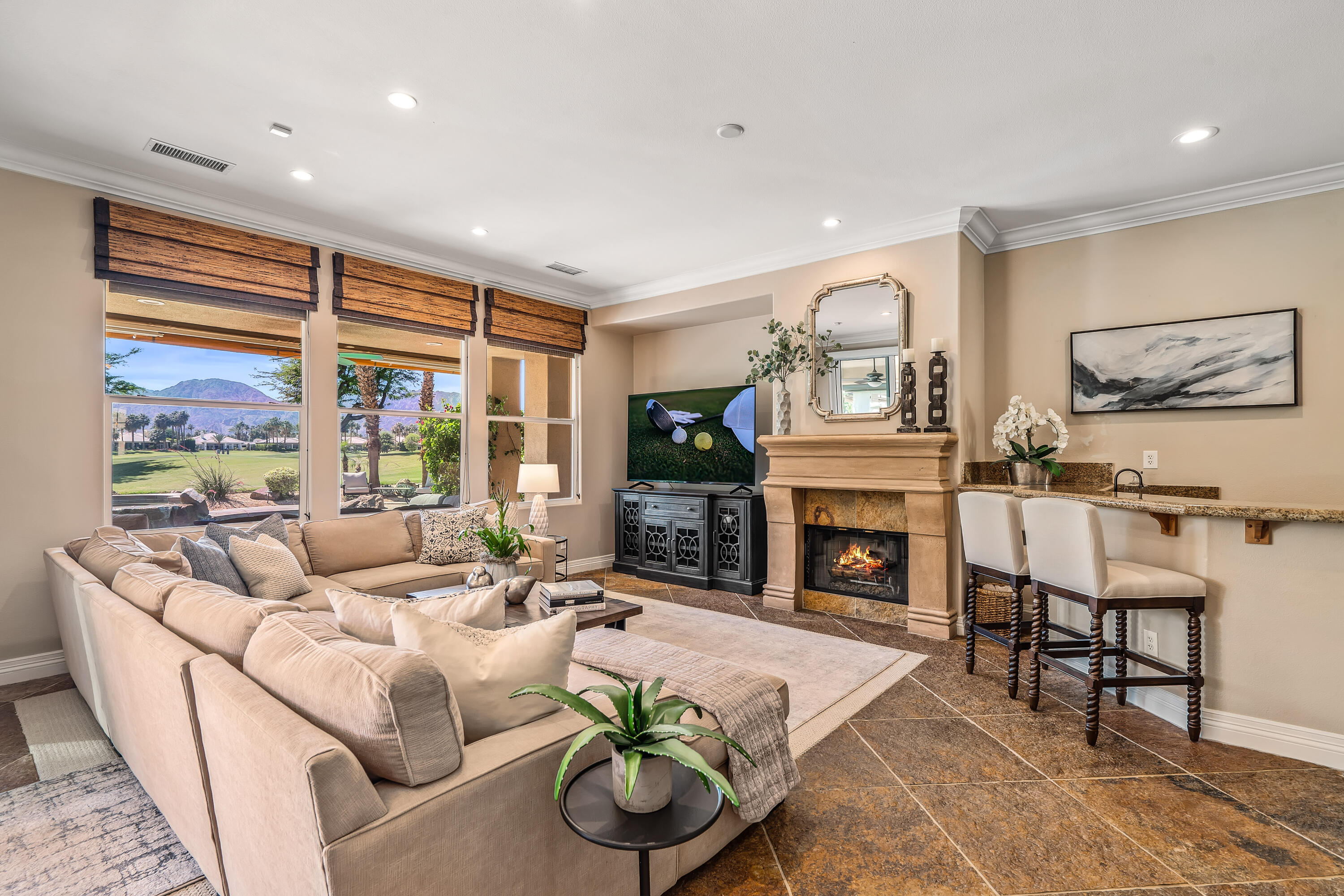 56925 Mountain View La Quinta, CA 92253 - Photo 12 of 57 Greatroom