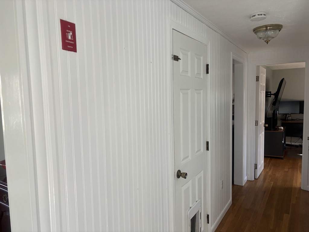 409 Webster Street Marshfield, MA 02050 - Photo 9 of 34 Gallery Image 9