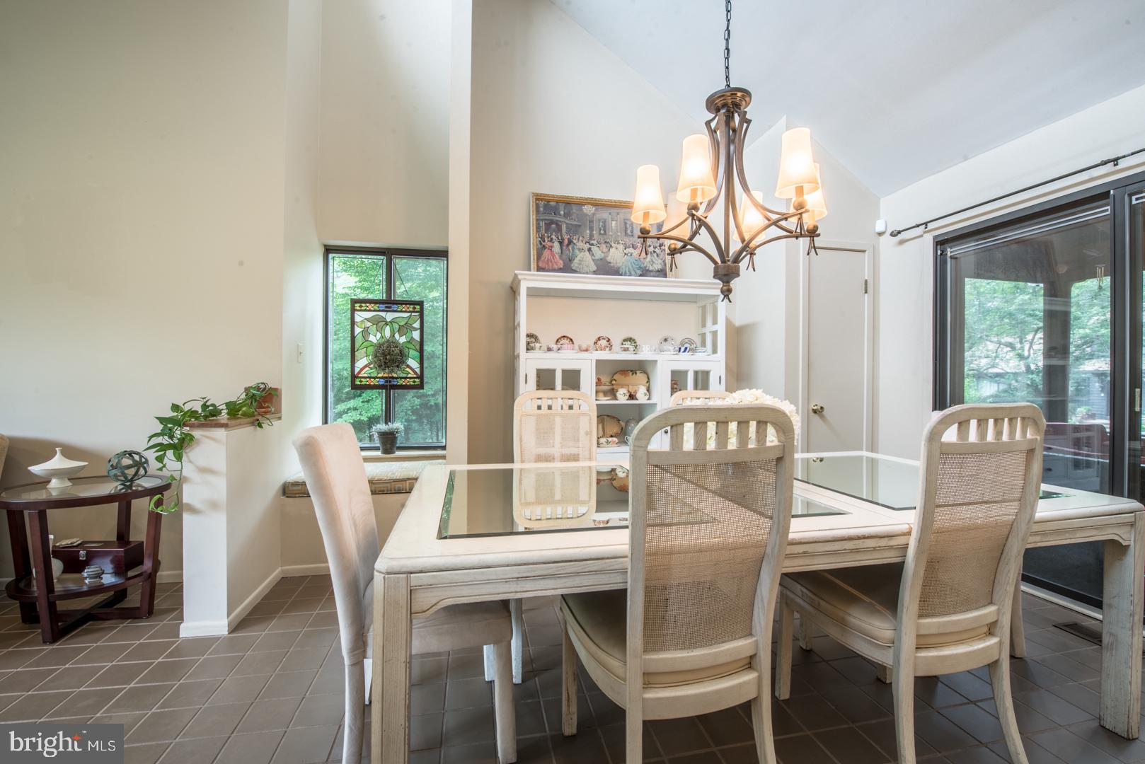 2000 Burdock Road Baltimore, MD 21209 - Photo 5 of 40 Gallery Image 5