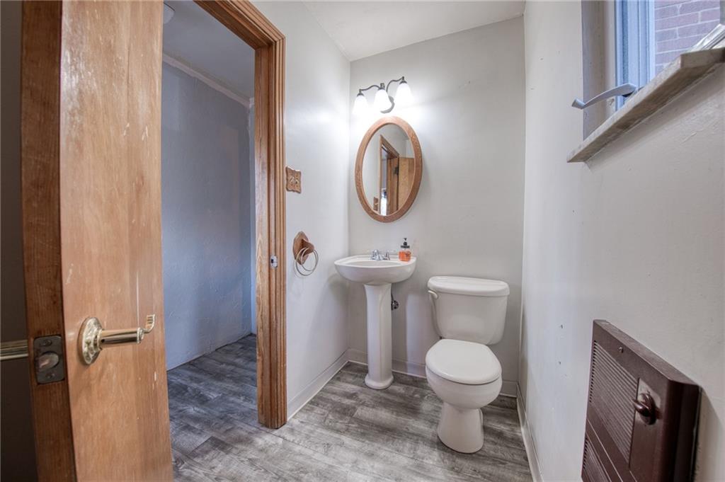 549 Springdale Drive Pittsburgh, PA 15235 - Photo 11 of 22