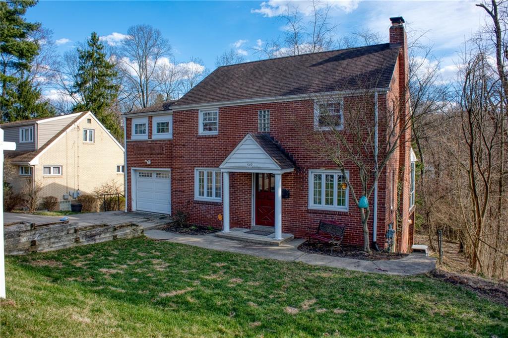 549 Springdale Drive Pittsburgh, PA 15235 - Photo 2 of 22