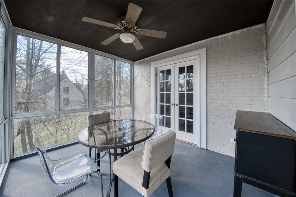 549 Springdale Drive Pittsburgh, PA 15235 - Photo 9 of 22