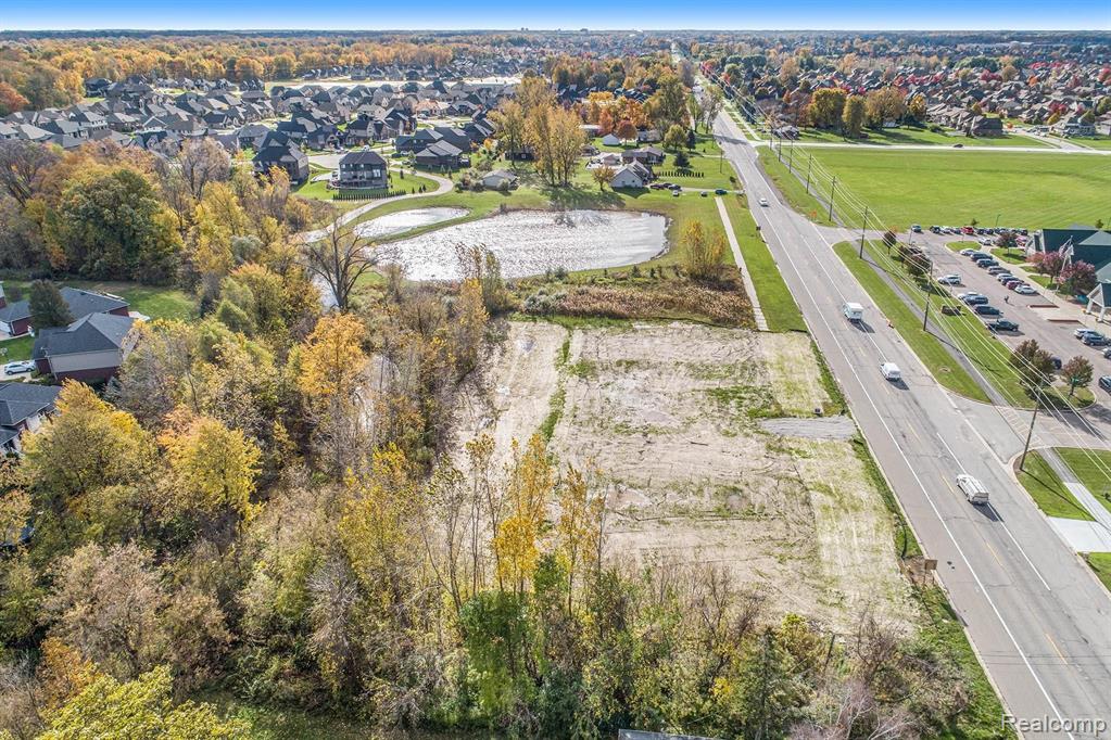 50334 Card Road Macomb, MI 48044 - Photo 5 of 14