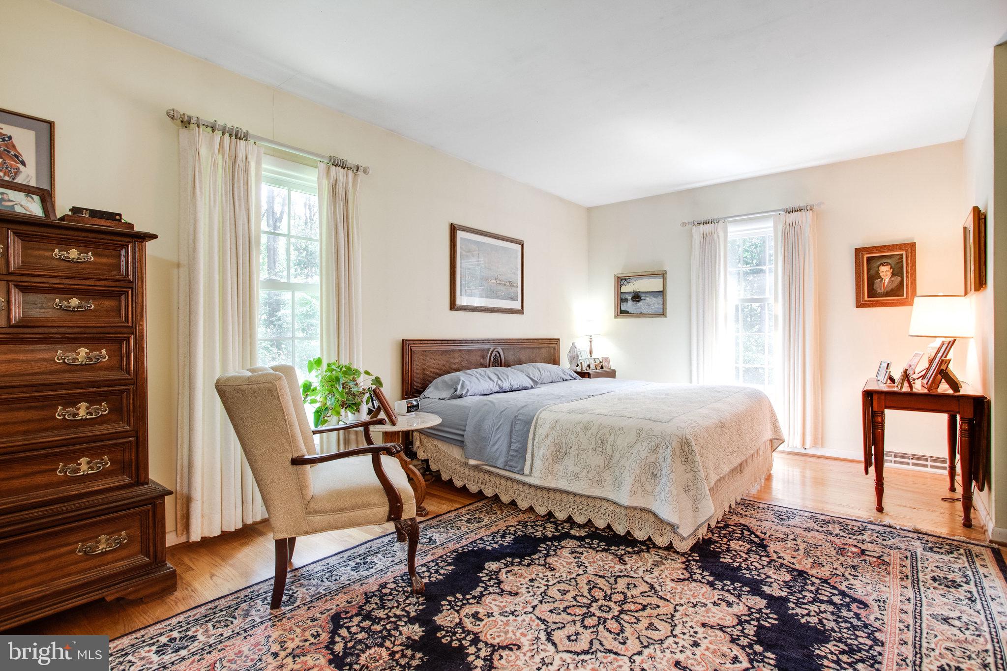 800 Clear Spring Road Great Falls, VA 22066 - Photo 15 of 37 Primary Bedroom