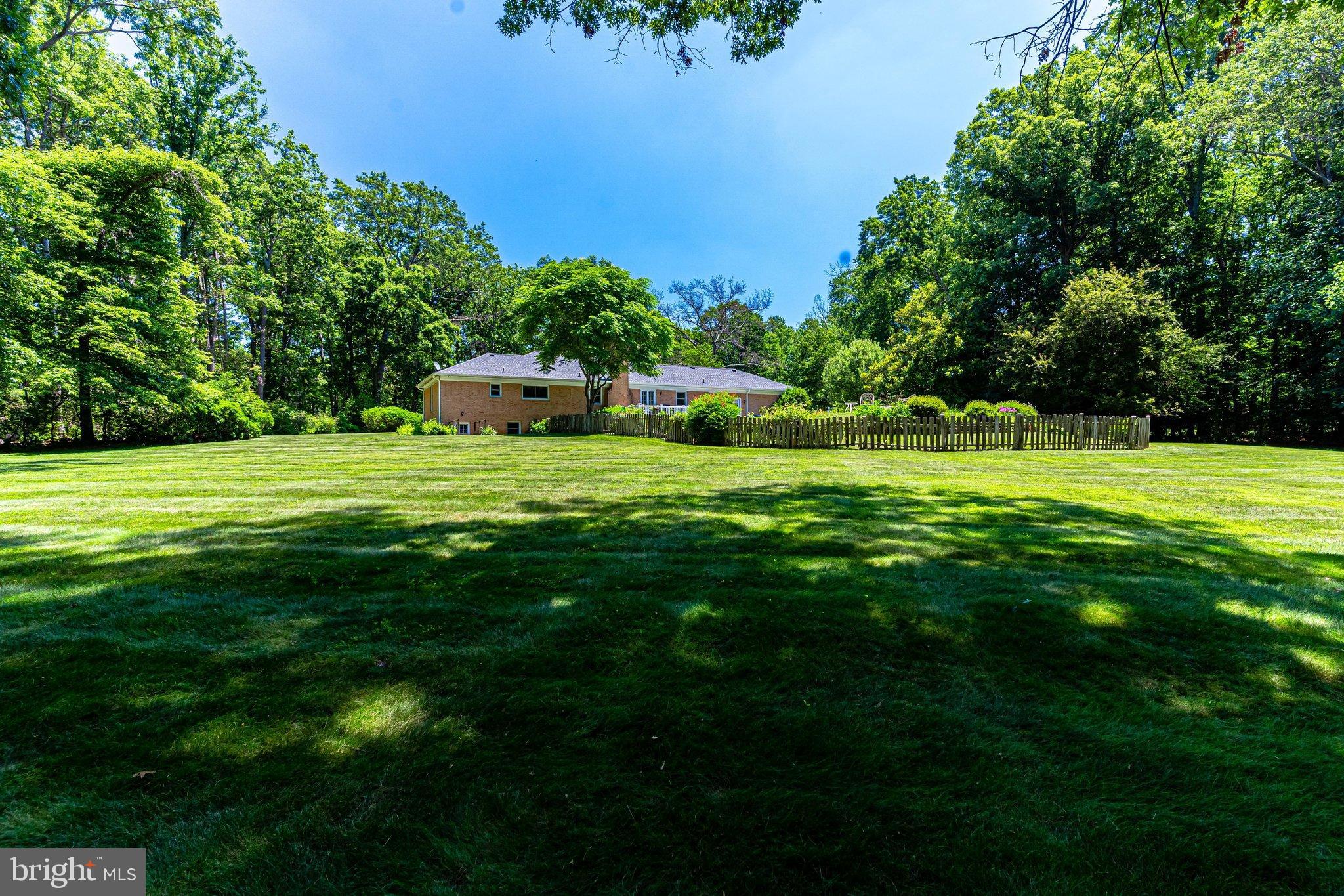 800 Clear Spring Road Great Falls, VA 22066 - Photo 30 of 37 Gallery Image 30