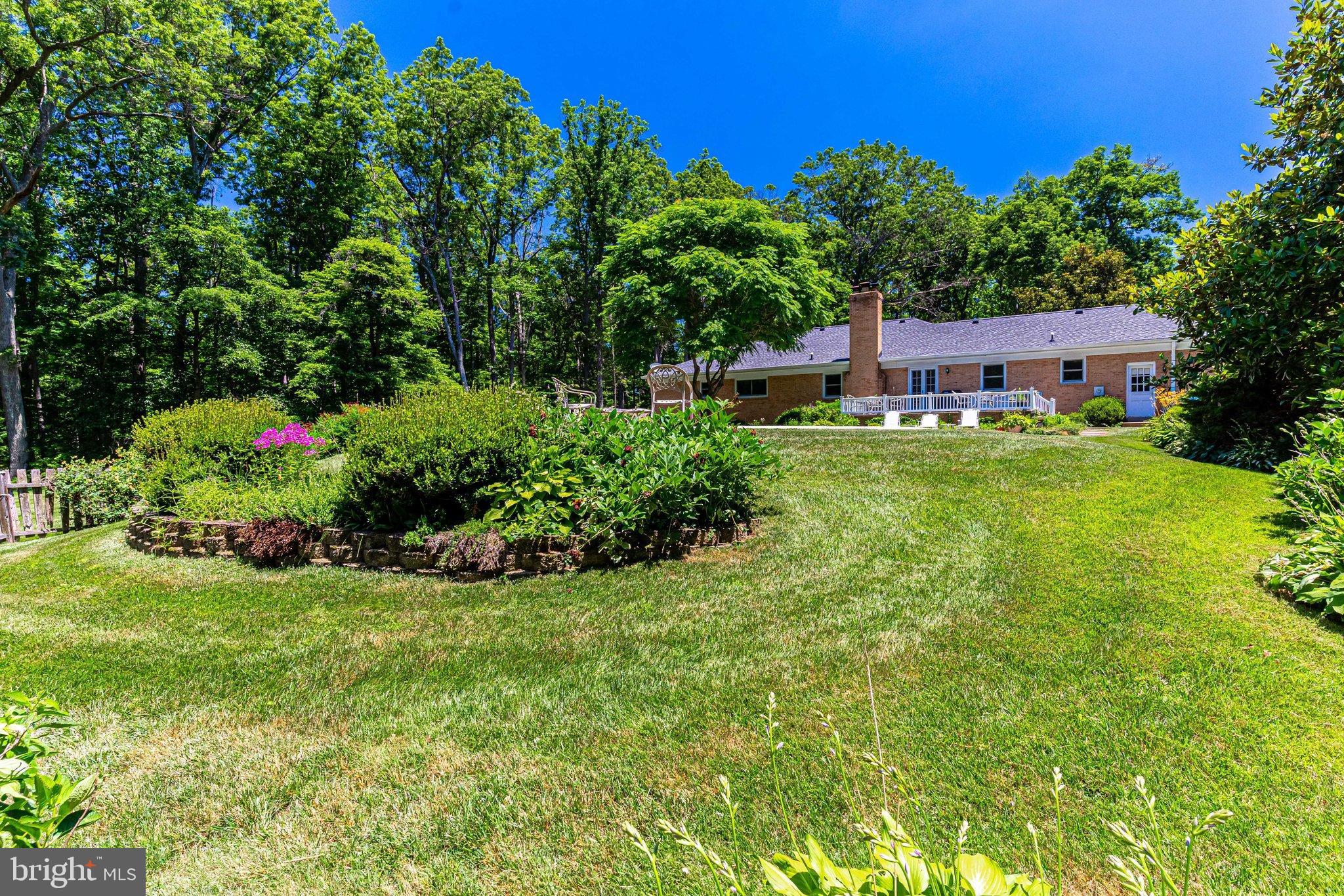800 Clear Spring Road Great Falls, VA 22066 - Photo 32 of 37 Gallery Image 32