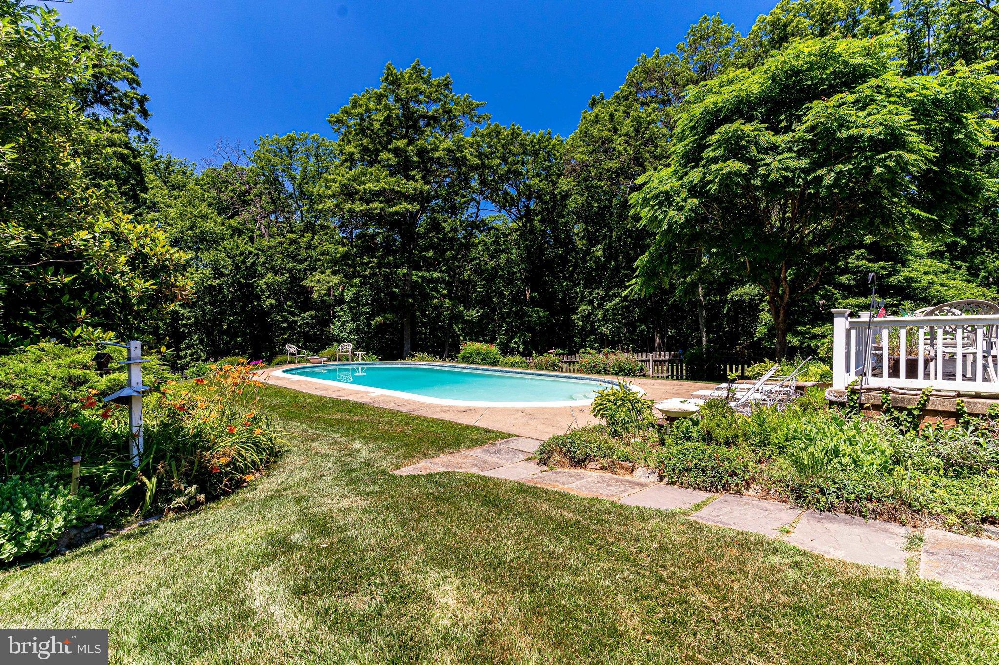800 Clear Spring Road Great Falls, VA 22066 - Photo 34 of 37 Gallery Image 34