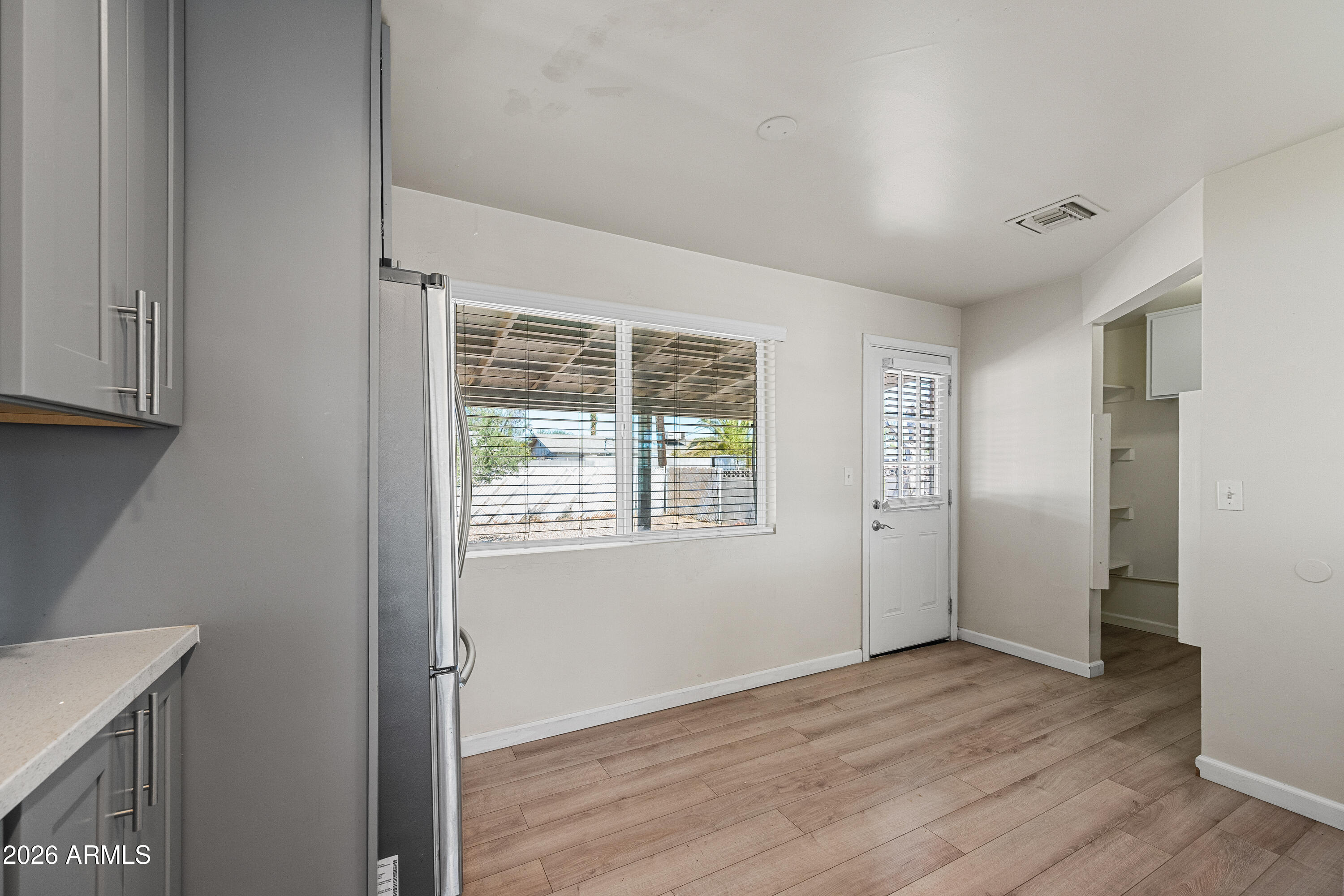 1022 West Elna Rae Street Tempe, AZ 85281 - Photo 16 of 20 9-1022WERS-ocupix-