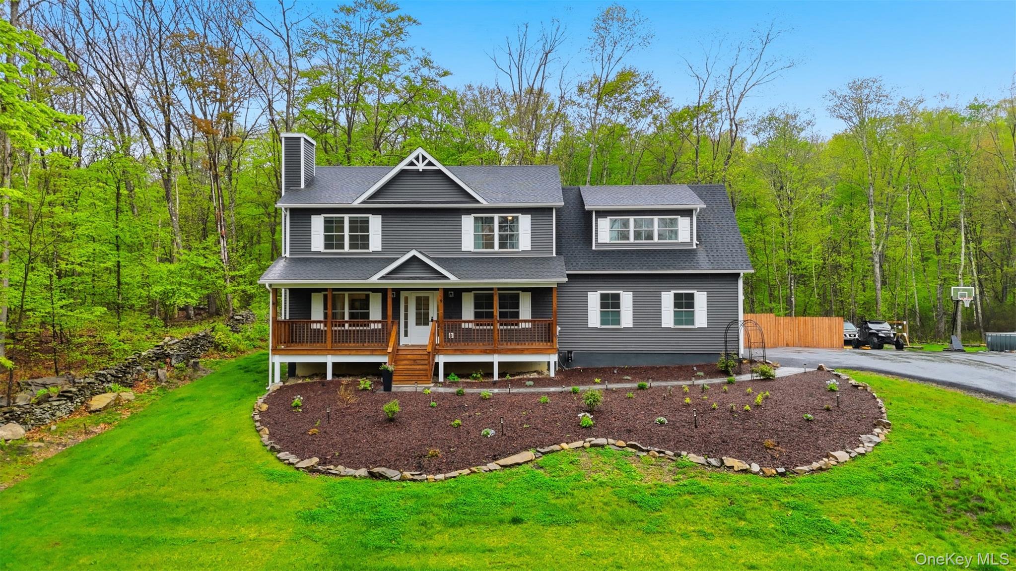 9 Schoolhouse Road Middletown, NY 10940 - Photo 2 of 36 front view of a house with a yard