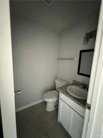 $800 | 720 East Sugarcane Drive, Unit 1, Weslaco, TX 78599