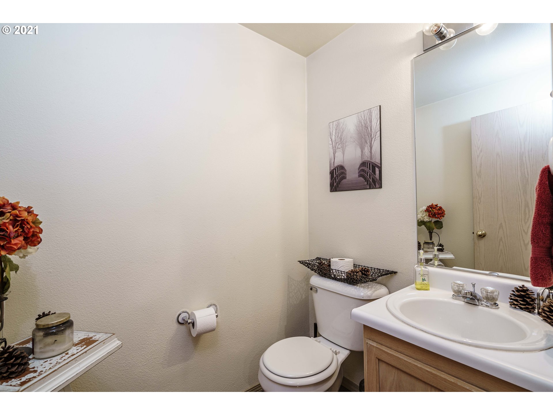 3420 Southwest Butler Road Gresham, OR 97080 - Photo 4 of 32 Gallery Image 4