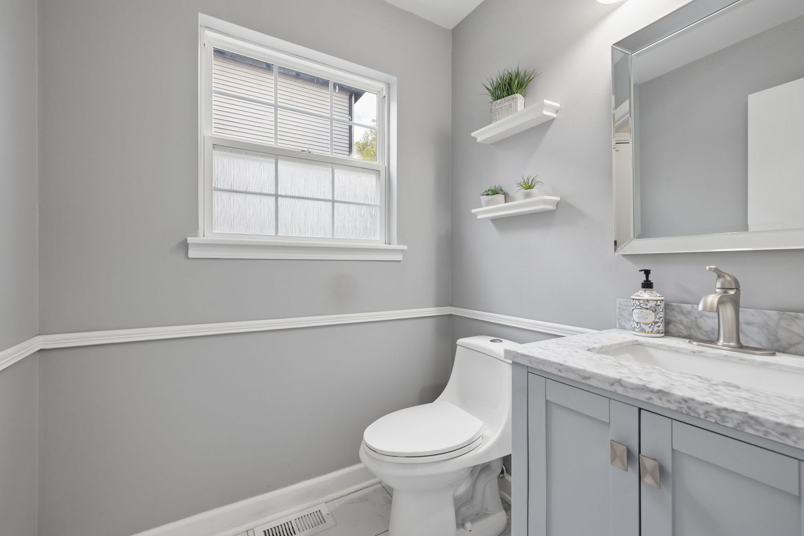 623 Wild Indigo Avenue Romeoville, IL 60446 - Photo 11 of 24