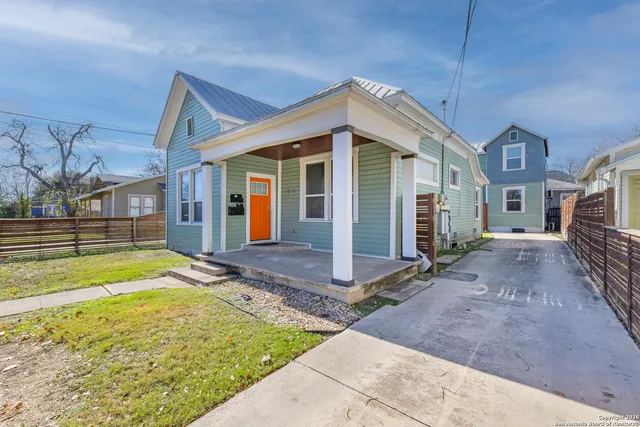 $1,650 | 1015 North Palmetto, Unit 1, San Antonio, TX 78202