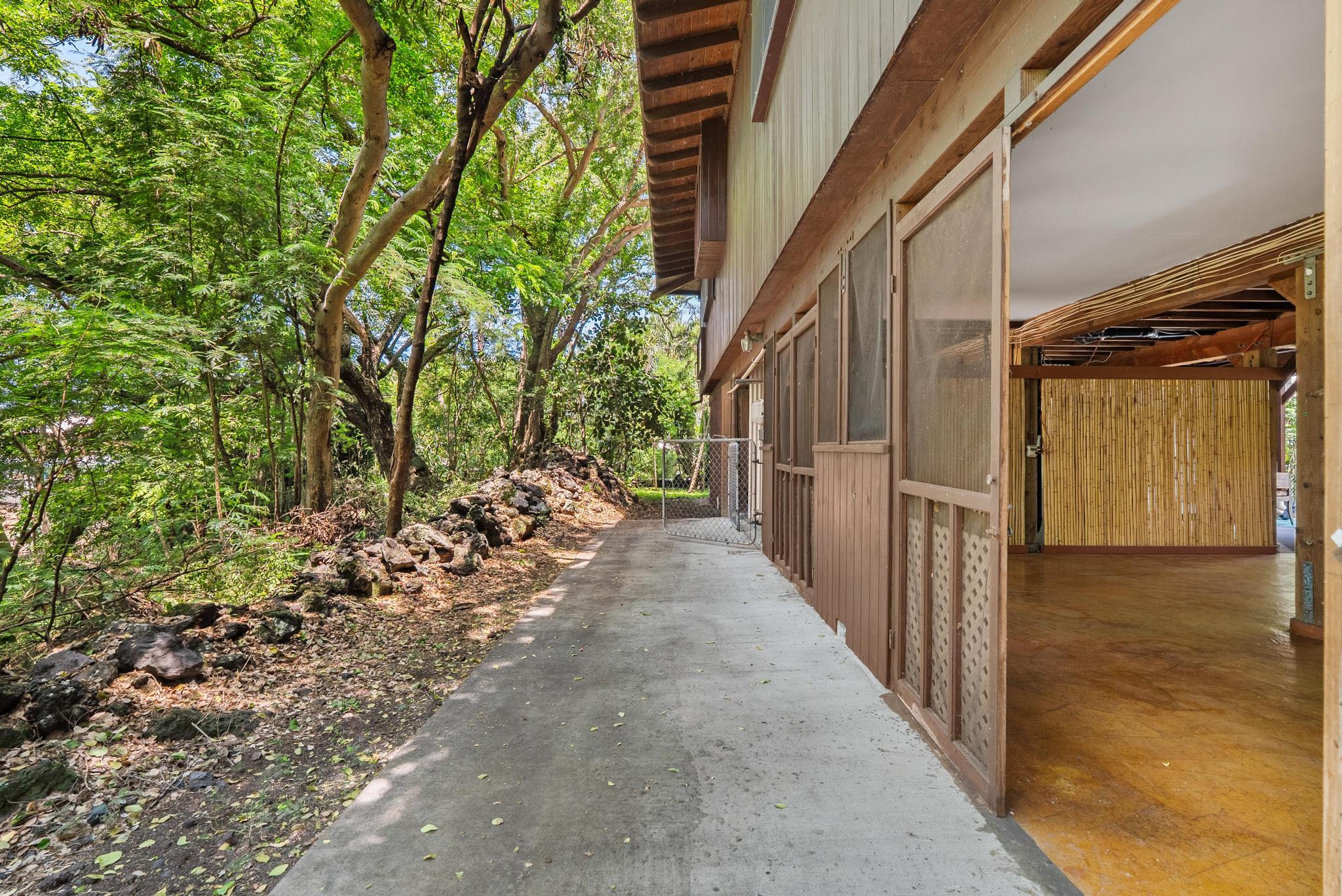 82-6284 Puuhonua Road Captain Cook, HI 96704 - Photo 18 of 27 Gallery Image 18