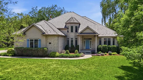 $1,100,000 | 14965 Creekside Path, Libertyville, IL 60048