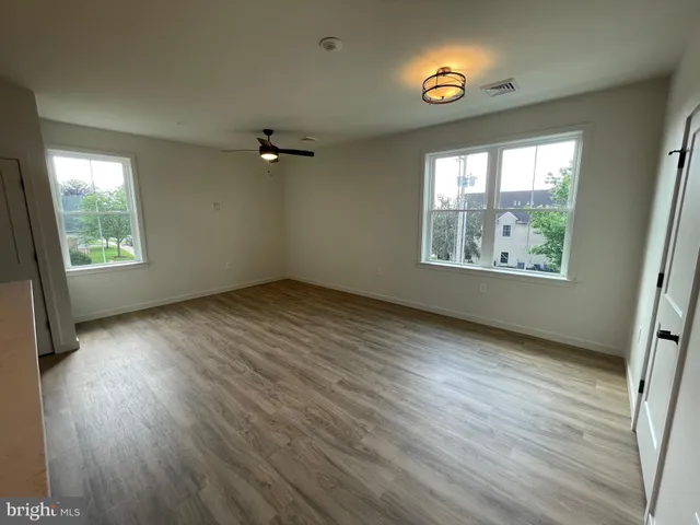 $1,750 | 17 Kennedy Street, Lancaster, PA 17602