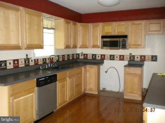 1400 Stone Chapel Road New Windsor, MD 21776 - Photo 15 of 17 UL KITCHEN