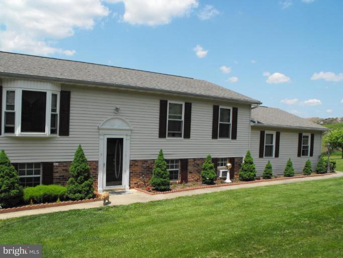 1400 Stone Chapel Road New Windsor, MD 21776 - Photo 17 of 17 Exterior (Main)