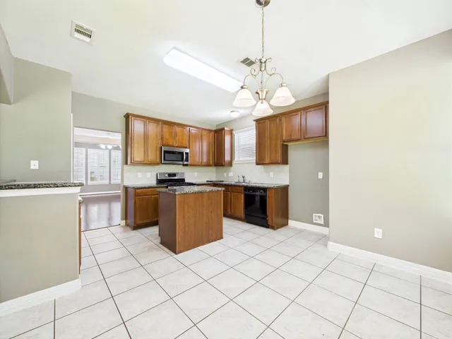 $315,898 | 8122 Silver Lure Drive, Humble, TX 77346