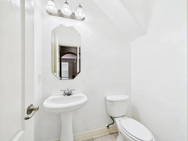 $315,898 | 8122 Silver Lure Drive, Humble, TX 77346