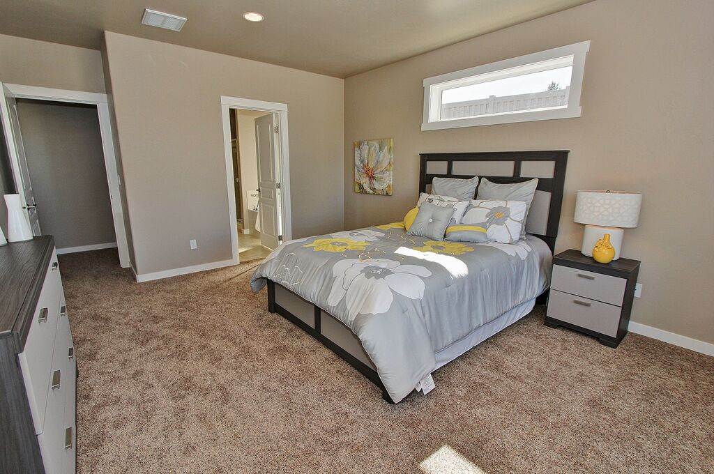 744 Condor Court Cheney, WA 99004 - Photo 4 of 6