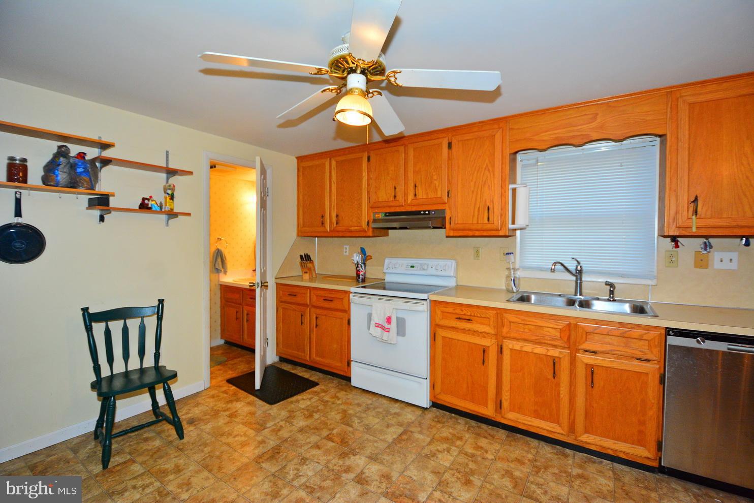 102 Beck Mill Road Hanover, PA 17331 - Photo 2 of 18 Gallery Image 2