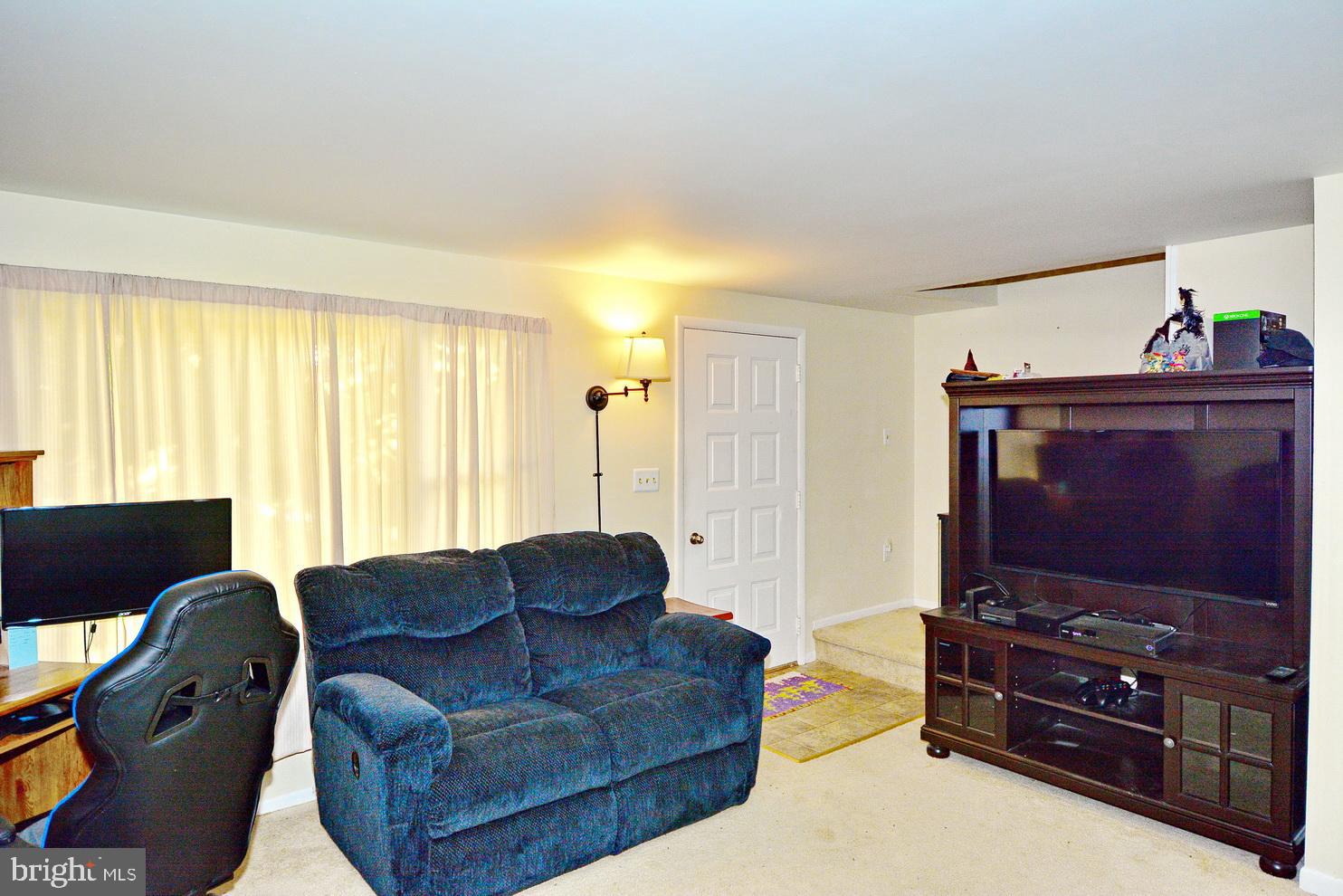 102 Beck Mill Road Hanover, PA 17331 - Photo 8 of 18 Gallery Image 8