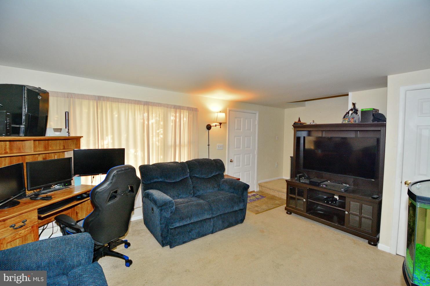 102 Beck Mill Road Hanover, PA 17331 - Photo 10 of 18 Gallery Image 10