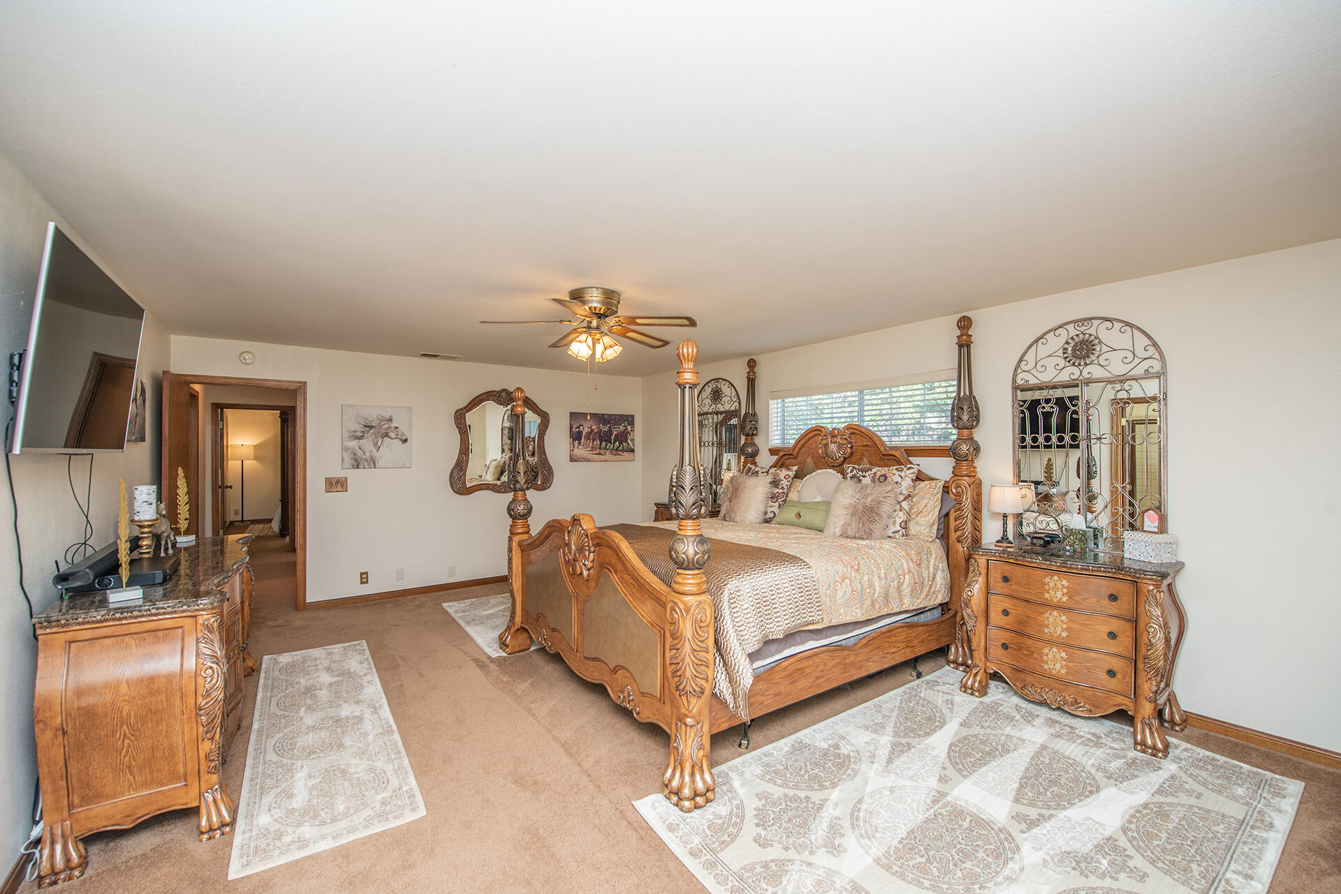 134 Chimariko Road Junction City, CA 96048 - Photo 54 of 94 Master Bedroom