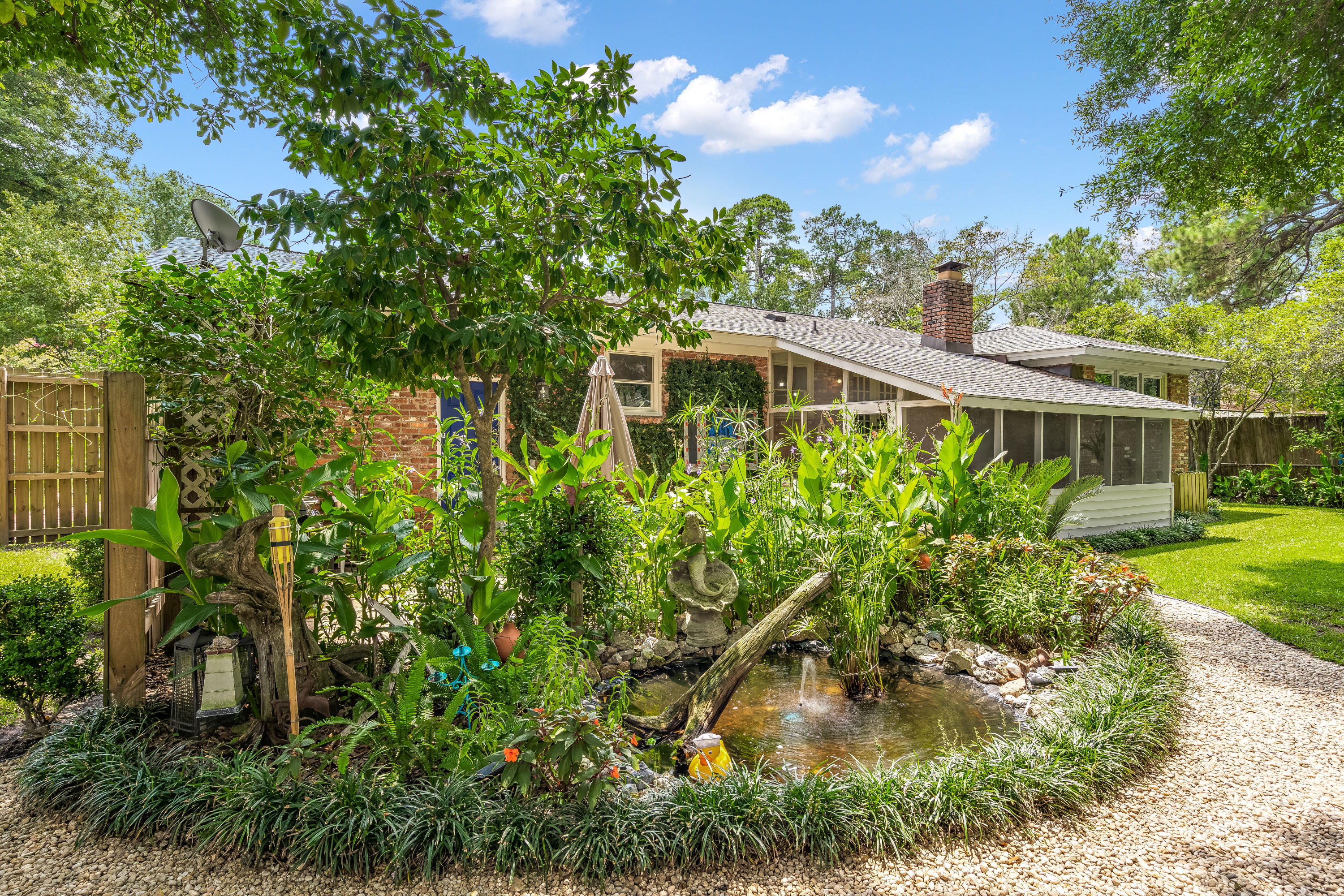 1054 Yeamans Hall Road Hanahan, SC 29410 - Photo 24 of 28 Pond-Water Fountain