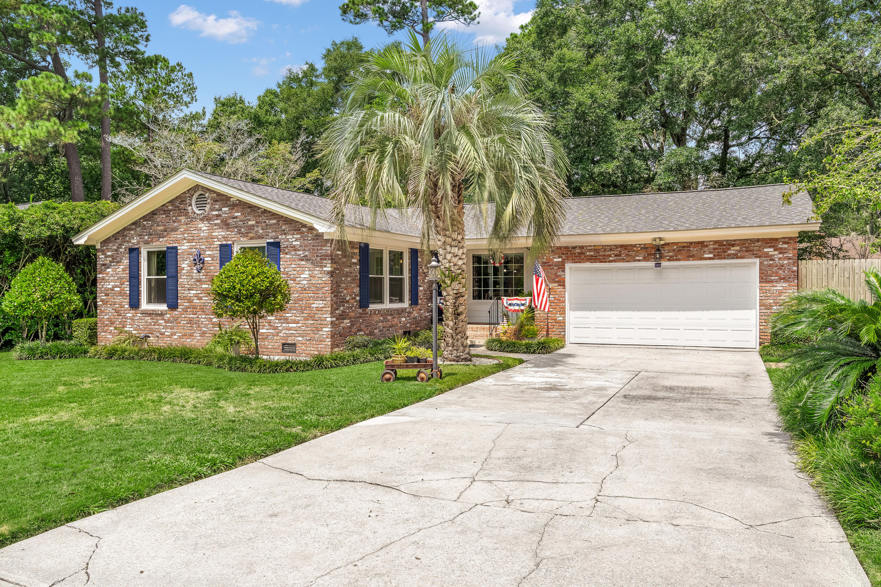 1054 Yeamans Hall Road Hanahan, SC 29410 - Photo 27 of 28 Front2