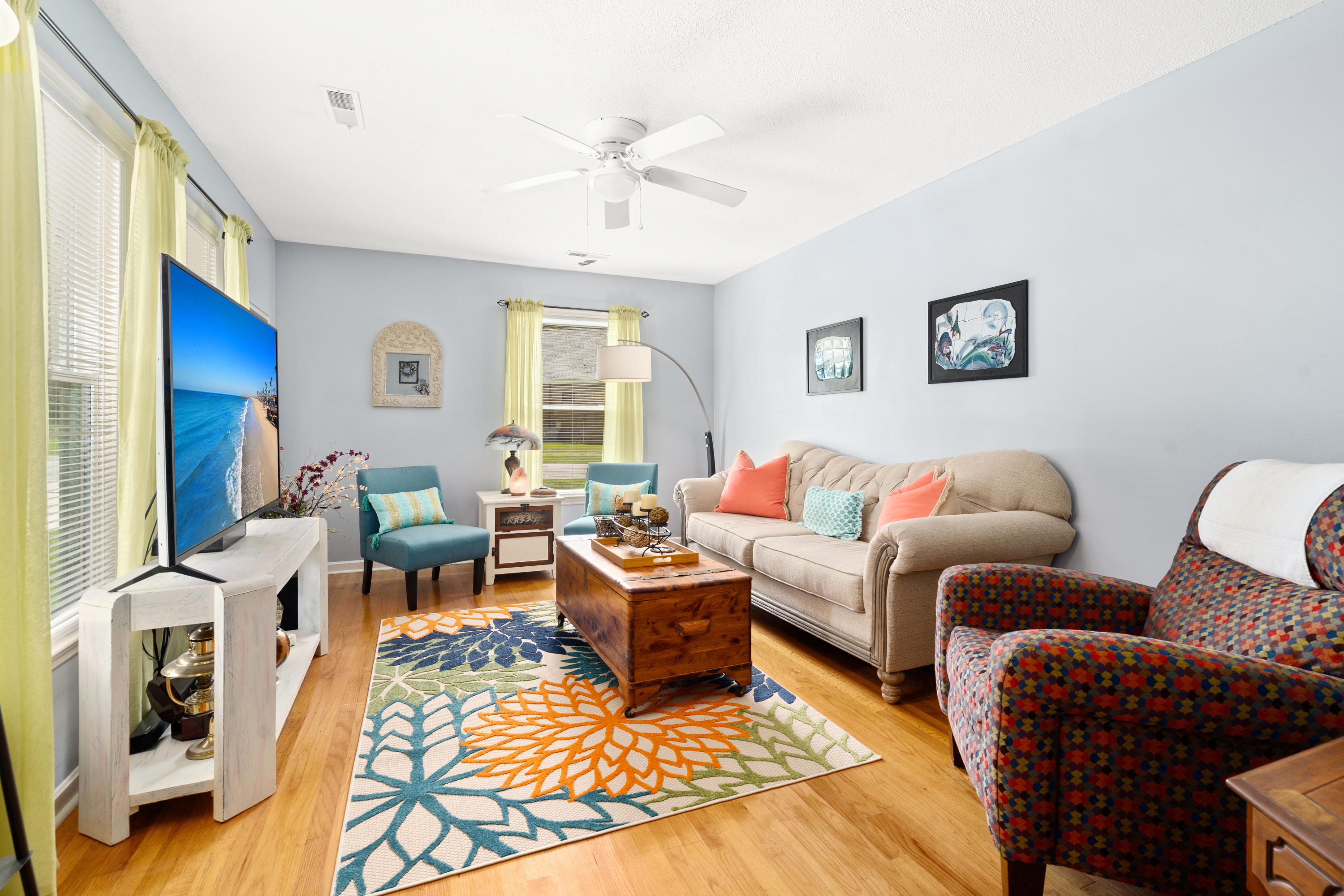 1054 Yeamans Hall Road Hanahan, SC 29410 - Photo 5 of 28 Living Rm