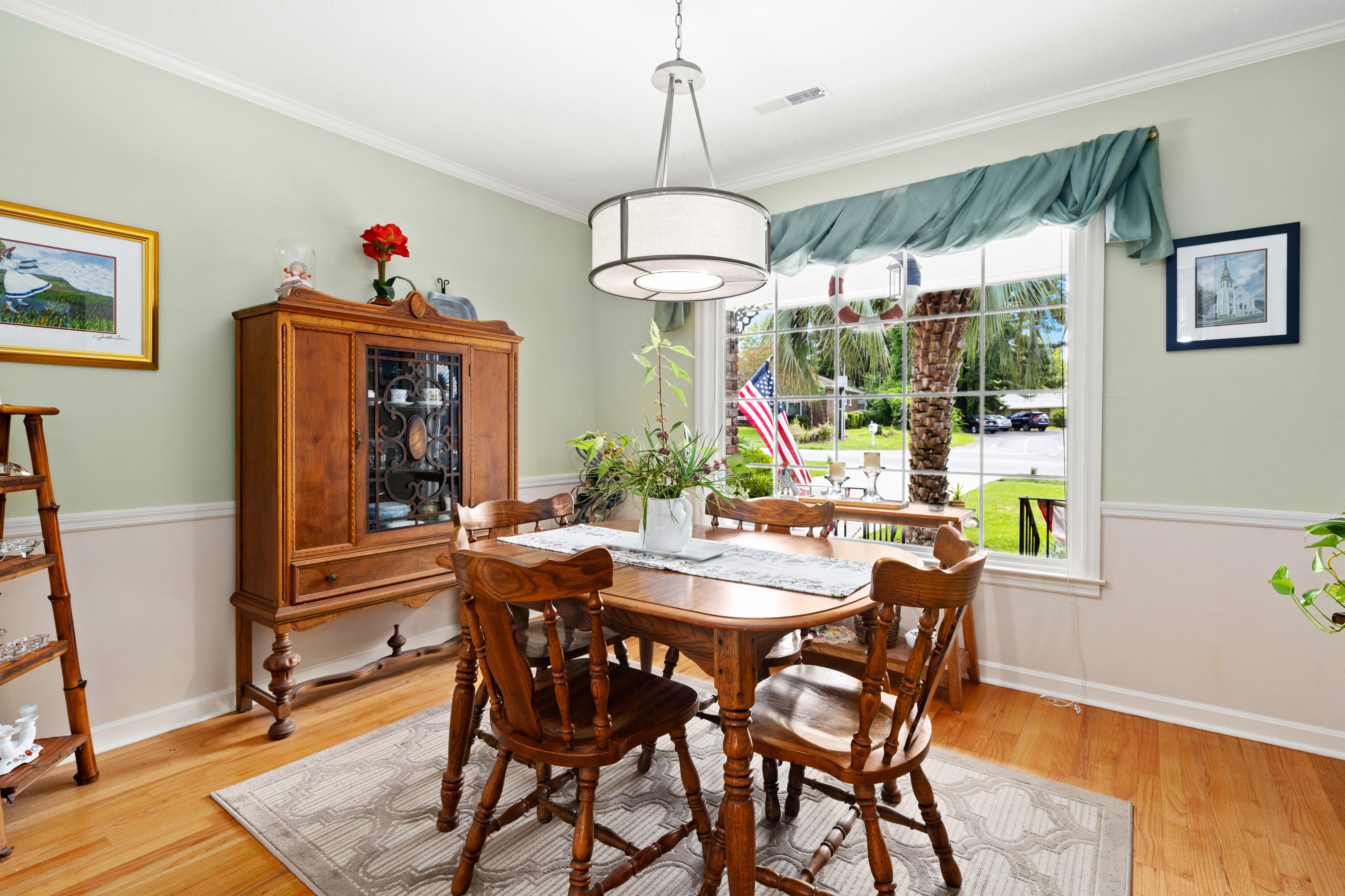 1054 Yeamans Hall Road Hanahan, SC 29410 - Photo 6 of 28 Dining Rm