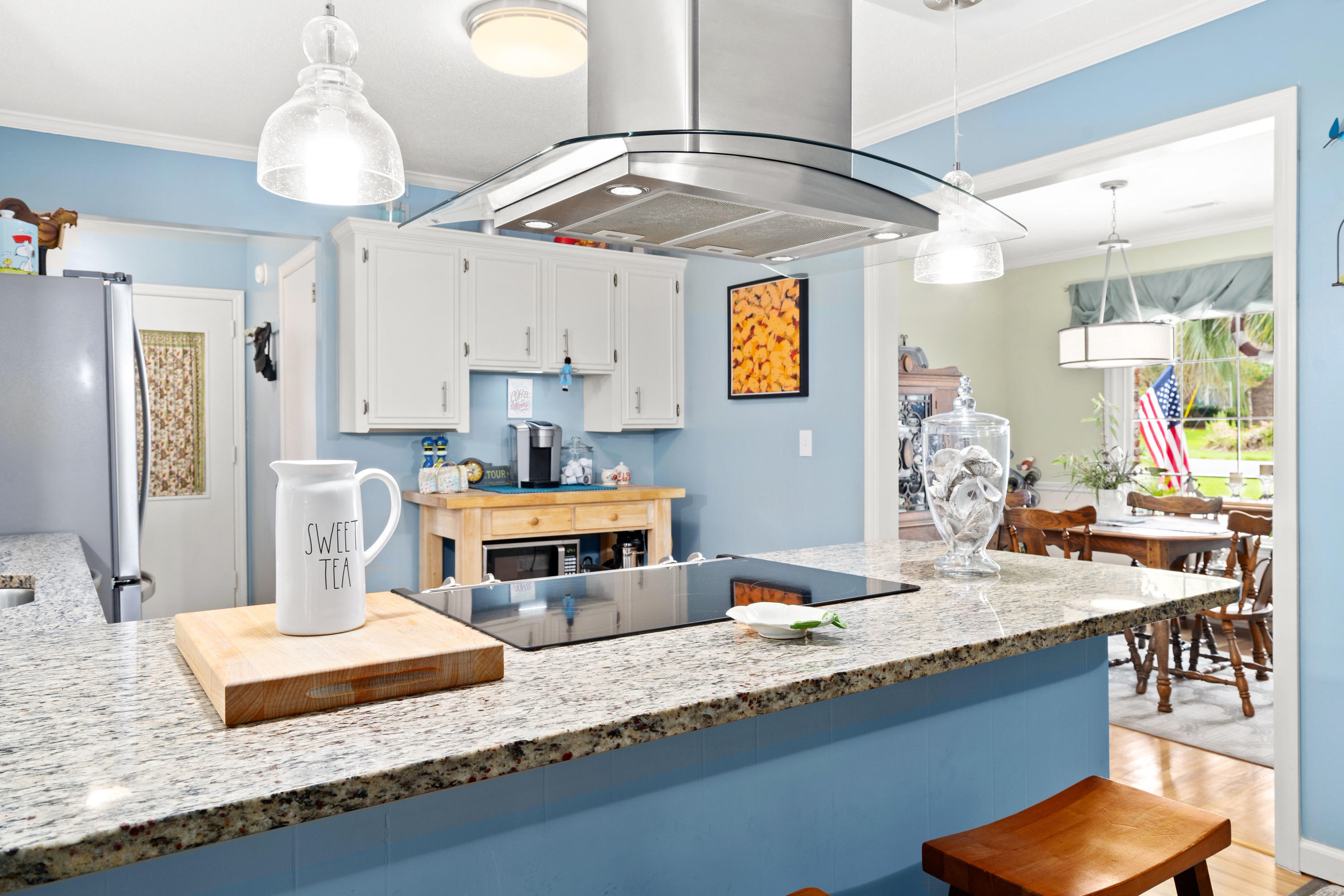 1054 Yeamans Hall Road Hanahan, SC 29410 - Photo 9 of 28 Kitchen