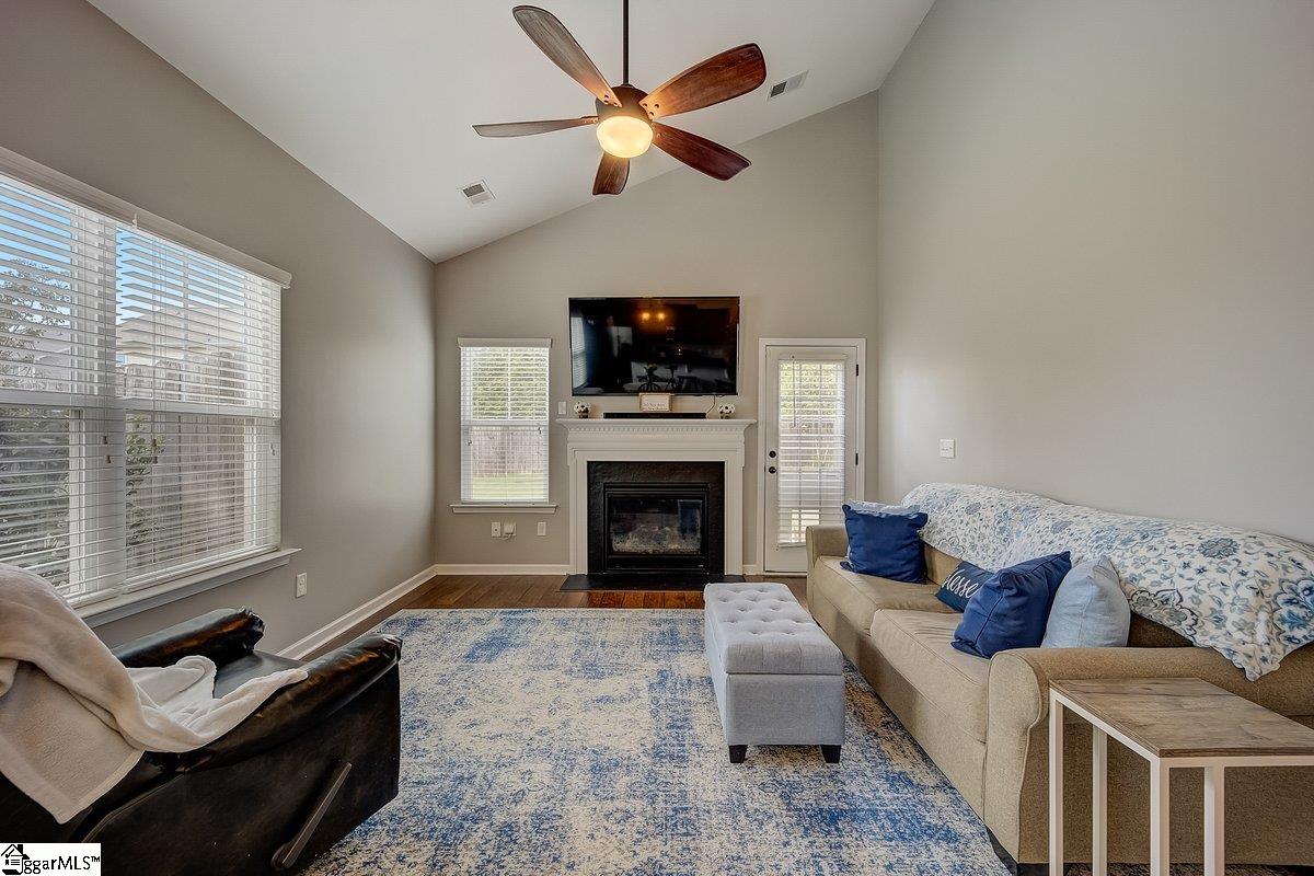 504 Bailey Elizabeth Way Inman, SC 29349 - Photo 6 of 19