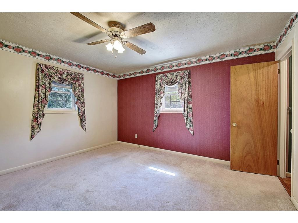 1556 Chestoa Pike Erwin, TN 37650 - Photo 16 of 36 Photo 16