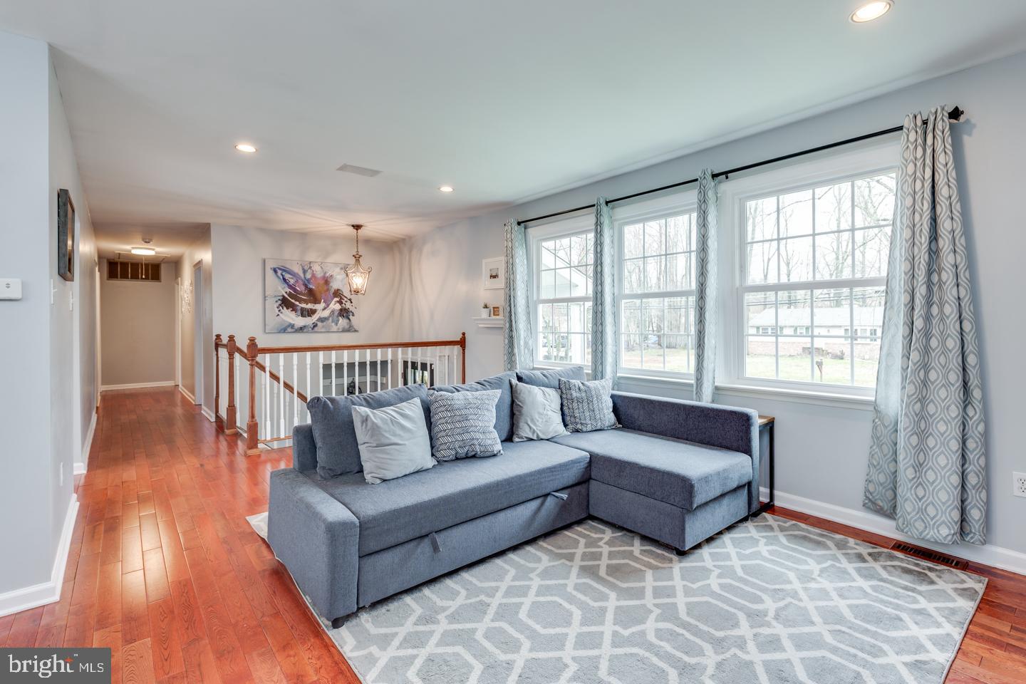 7 Christopher Mill Road Medford, NJ 08055 - Photo 3 of 32 Living Room