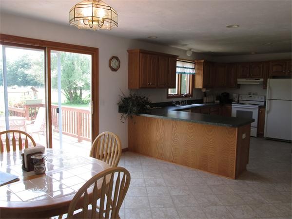 14 Whiting Road Oxford, MA 01540 - Photo 15 of 25