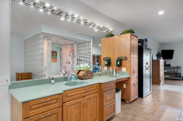 $975,000 | 8796 South Us 231, Brookston, IN 47923