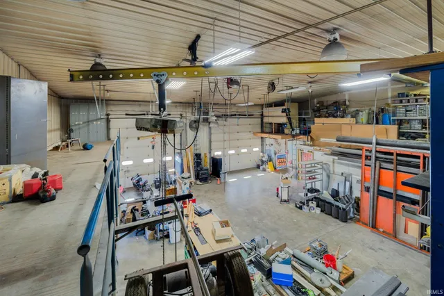 $975,000 | 8796 South Us 231, Brookston, IN 47923