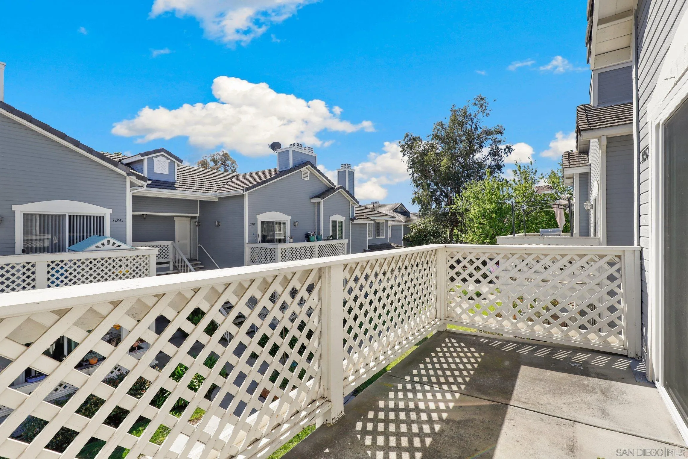 13957 Midland Road Poway, CA 92064 - Photo 4 of 26 a view of a white building