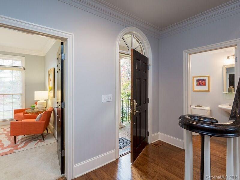 527 Queens Road, Unit 527 Charlotte, NC 28207 - Photo 11 of 24 Gallery Image 11