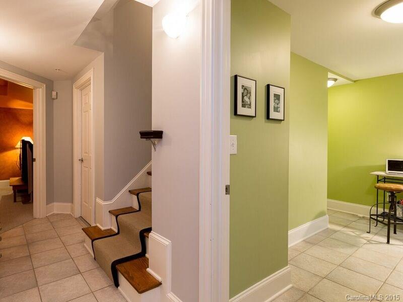 527 Queens Road, Unit 527 Charlotte, NC 28207 - Photo 18 of 24 Gallery Image 18
