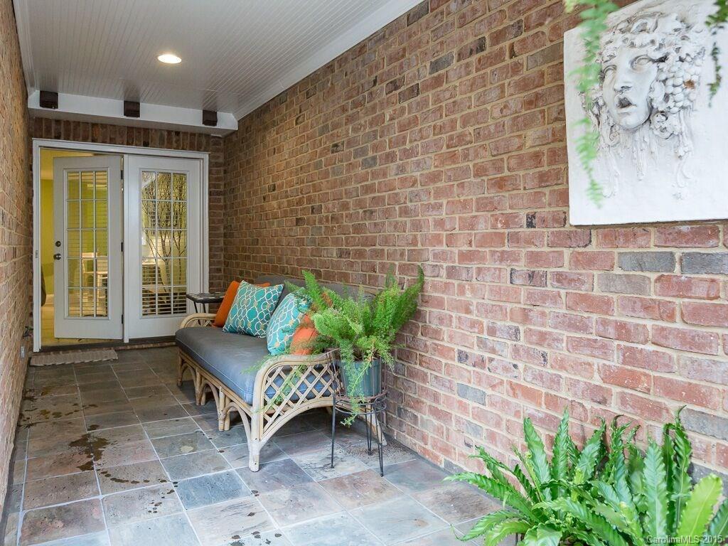 527 Queens Road, Unit 527 Charlotte, NC 28207 - Photo 22 of 24 Gallery Image 22