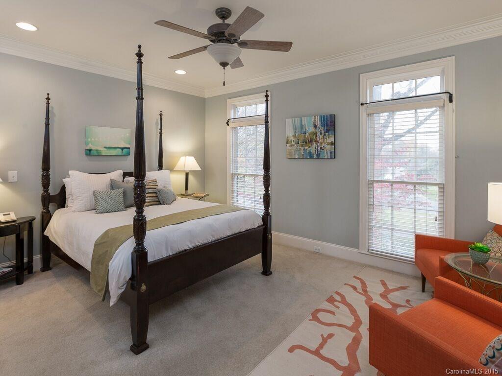 527 Queens Road, Unit 527 Charlotte, NC 28207 - Photo 9 of 24 Gallery Image 9