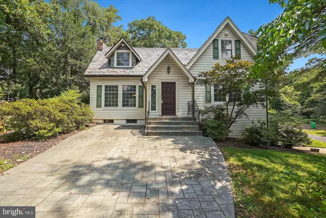 $3,500 | 2310 Cool Spring Road, Hyattsville, MD 20783