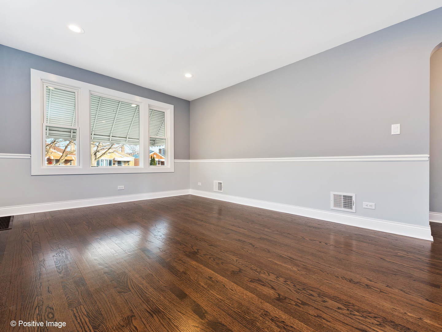 2236 Forest Avenue North Riverside, IL 60546 - Photo 2 of 19 Gallery Image 2