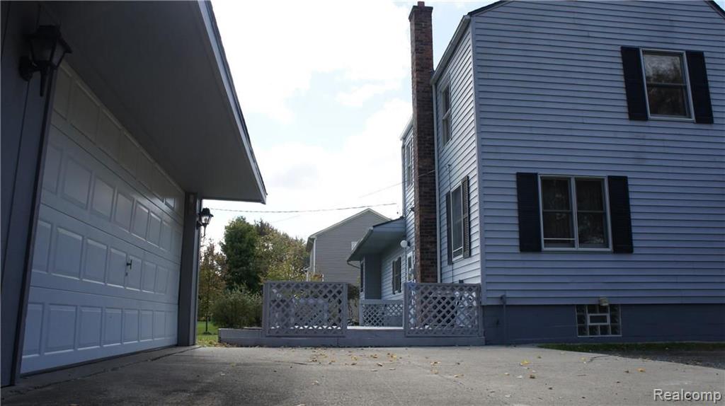 2907 Dearborn Avenue Rochester Hills, MI 48309 - Photo 14 of 55