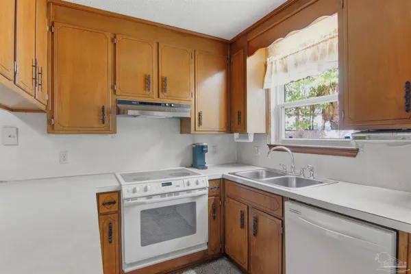 $249,000 | 8220 Li Fair Drive, Pensacola, FL 32506