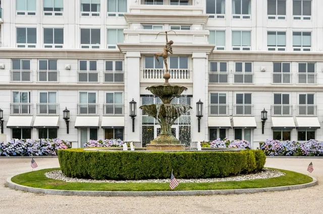 $1,250,000 | 1 Tower Drive, Unit 1203, Portsmouth, RI 02871